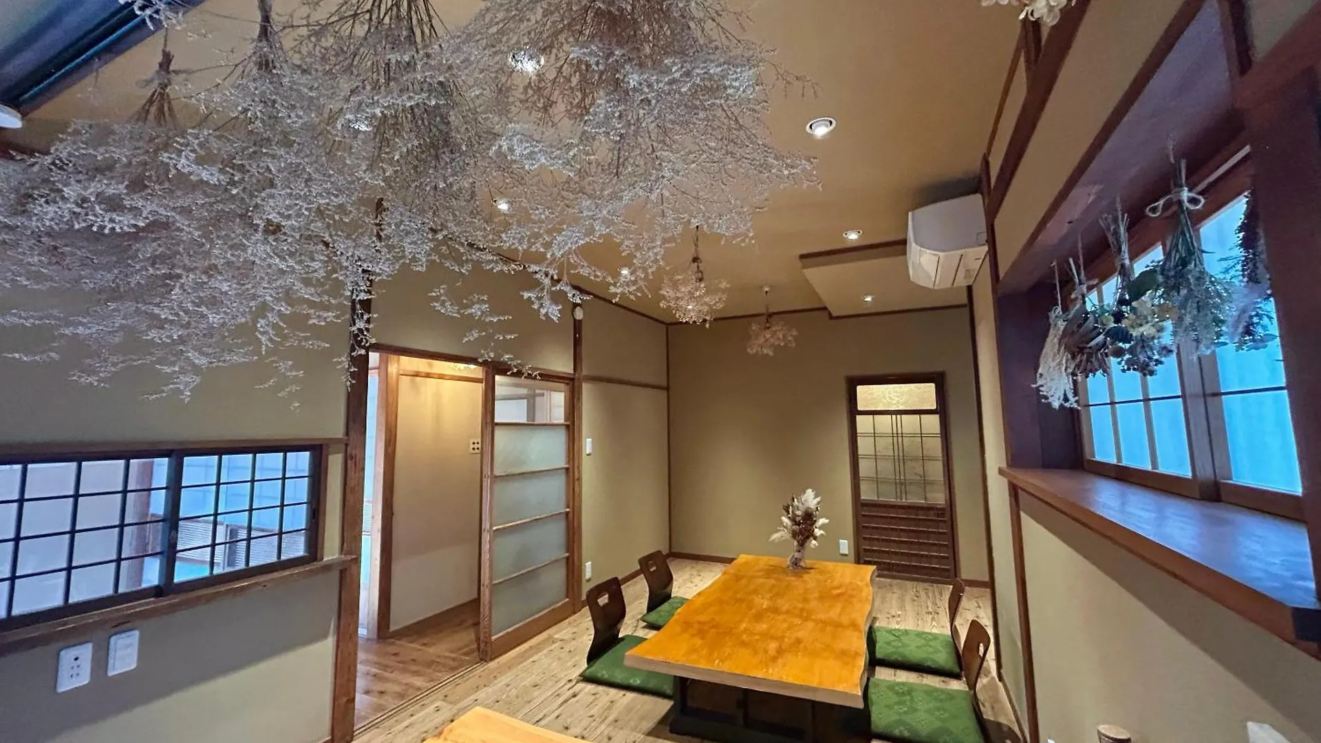 Japanese Traditional Inn Kamakura Rakuan